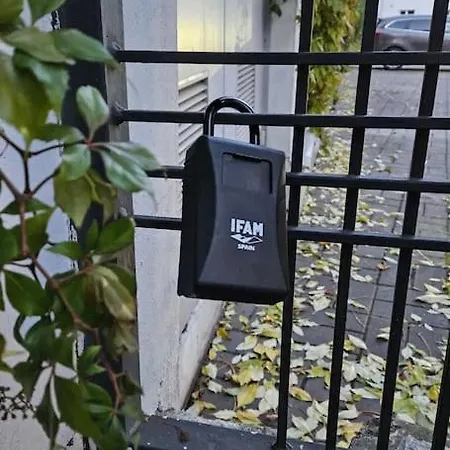 アパート Dictumfactum Modern Viru Gates