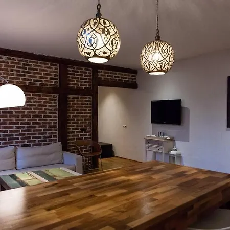 Dictumfactum Modern Viru Gates 塔林