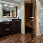 Dictumfactum Modern Viru Gates *